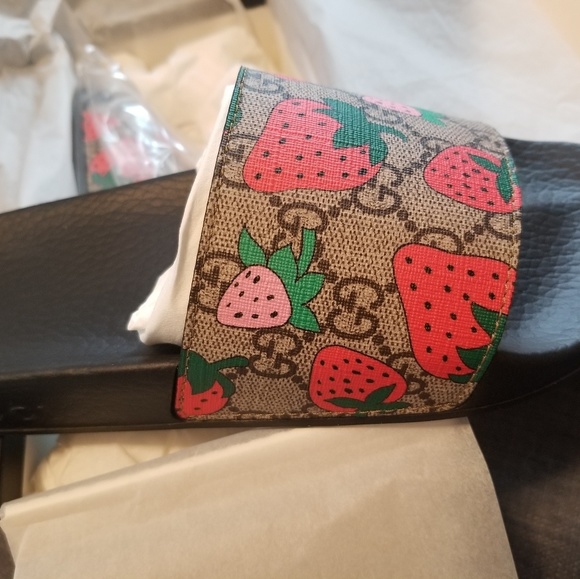 Gucci Shoes - Gucci strawberry slides 37